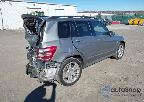 2015 Mercedes-Benz Glk 350 4Matic z USA, uszkodzony, nr VIN WDCGG8JB2FG441485